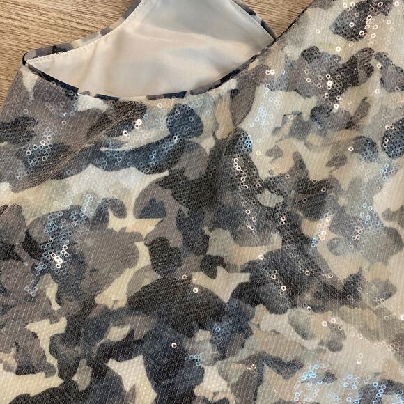NWT Women’s Banana Republic Sequin Tank W/ Floral/Camo Print Size XS - Picture 7 of 7